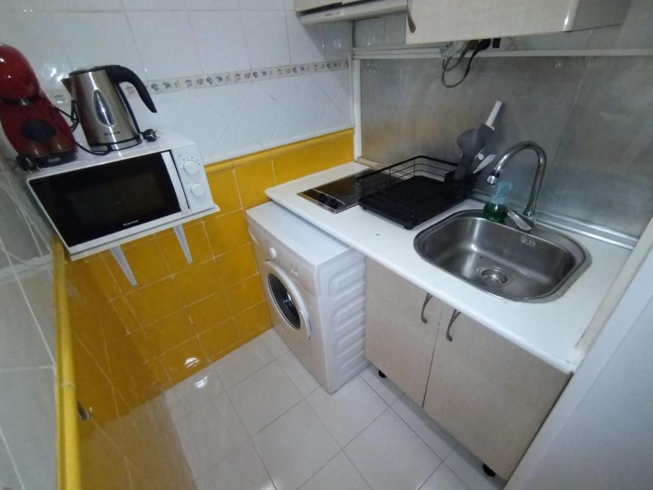 Apartamento Para 2 - Puerta Del Sol Madrid Eksteriør billede