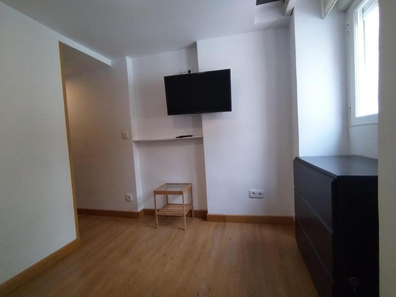 Apartamento Para 2 - Puerta Del Sol Madrid Eksteriør billede